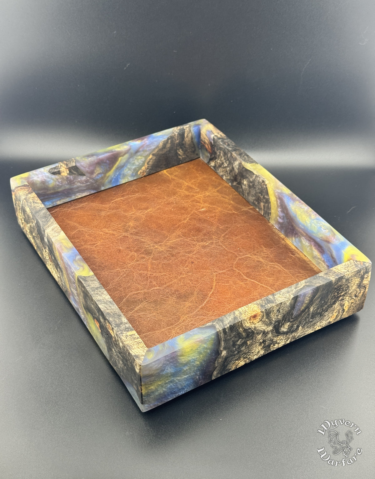 Fst04 - Burl Wood and Resin Dice Tray