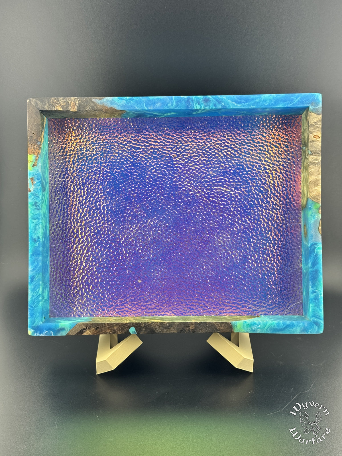 Fst01 - Burl Wood and Resin Dice Tray