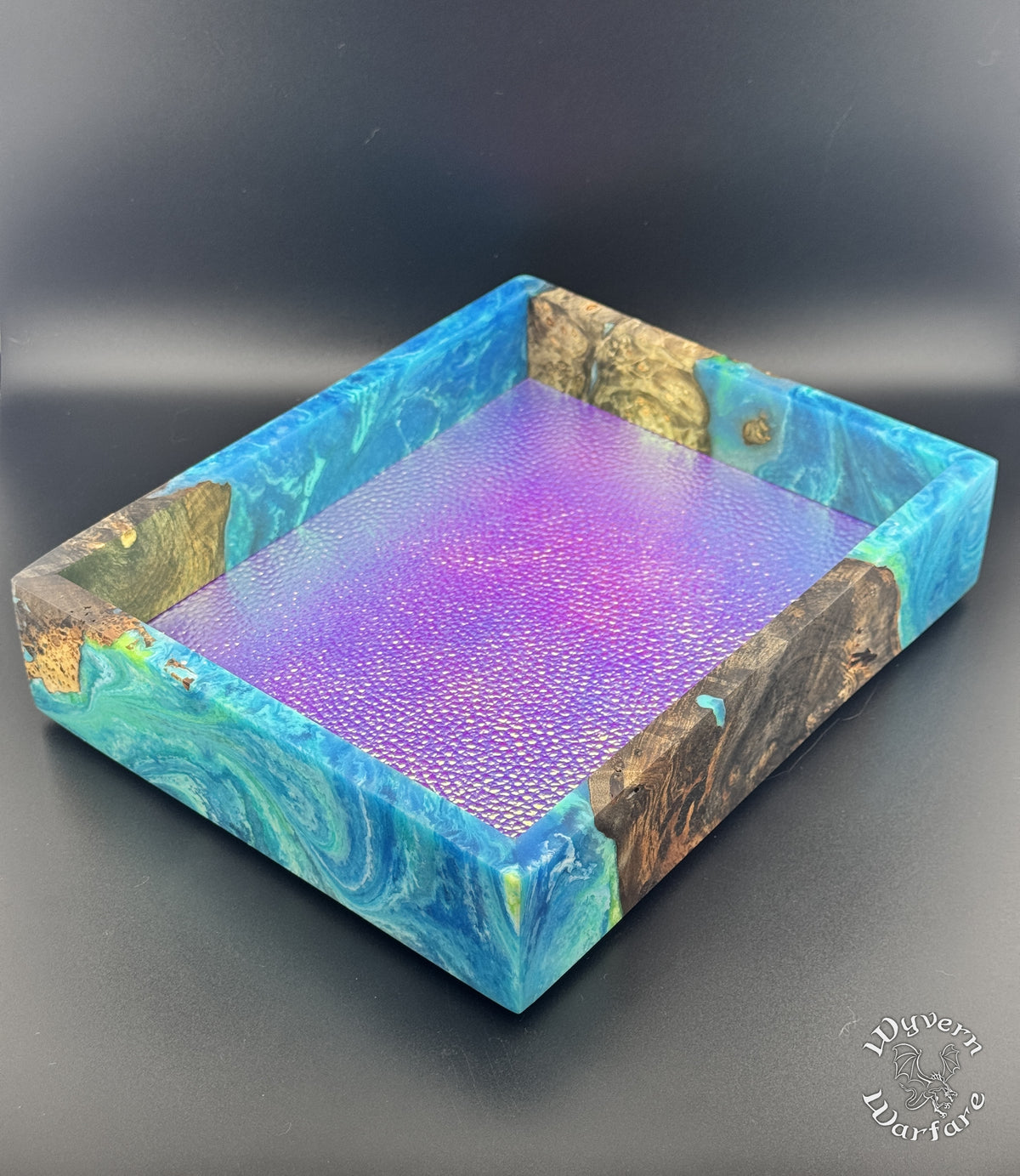 Fst01 - Burl Wood and Resin Dice Tray